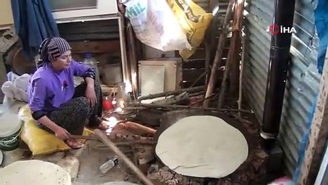 Antalyalı kadınlardan imece usulü: Asırlık yufka ekmek geleneği sürüyor