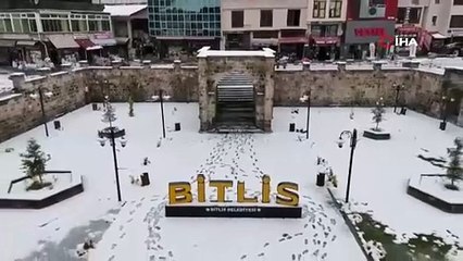 Tarihi şehirde nefes kesen tablo