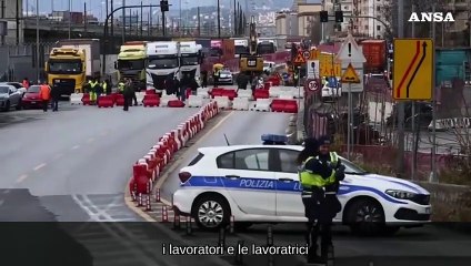 Operaio muore schiacciato a Genova, sciopero di 24 ore dei portuali