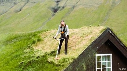 Faroe Islands' traditional grass roofs reduce CO2 emissions