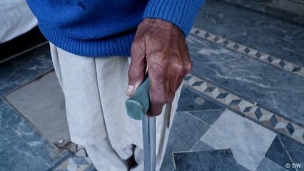 Pakistan: Elderly men abandoned in old age homes