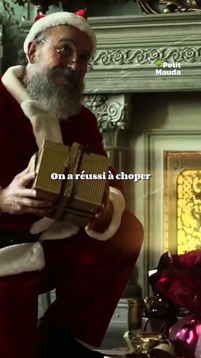 Tu as toujours rêvé d’avoir le numéro du Père Noël ? Eh bien, cette année, c’est possible ! 🎅📞   On t’a déniché son numéro : 04.22.52.10.10.  Que tu veuilles demander des cadeaux, te confesser pour tes petites bêtises de l’année, ou même t'excuser pour