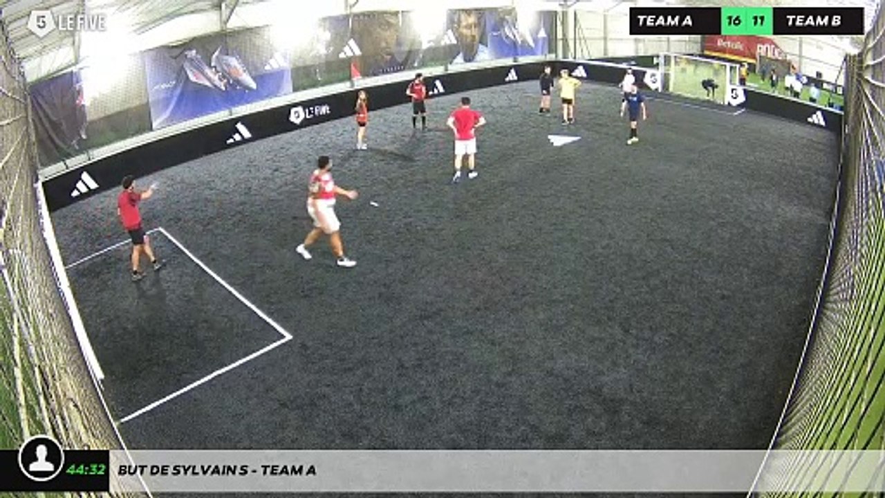 But de Sylvain S - Team A