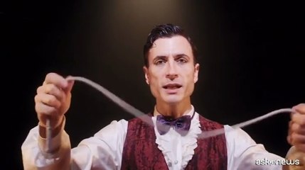 Ops!, per le feste acrobazie e funambolismi con circo contemporaneo