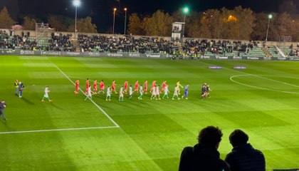 Himno del Betis en el derbi entre filiales