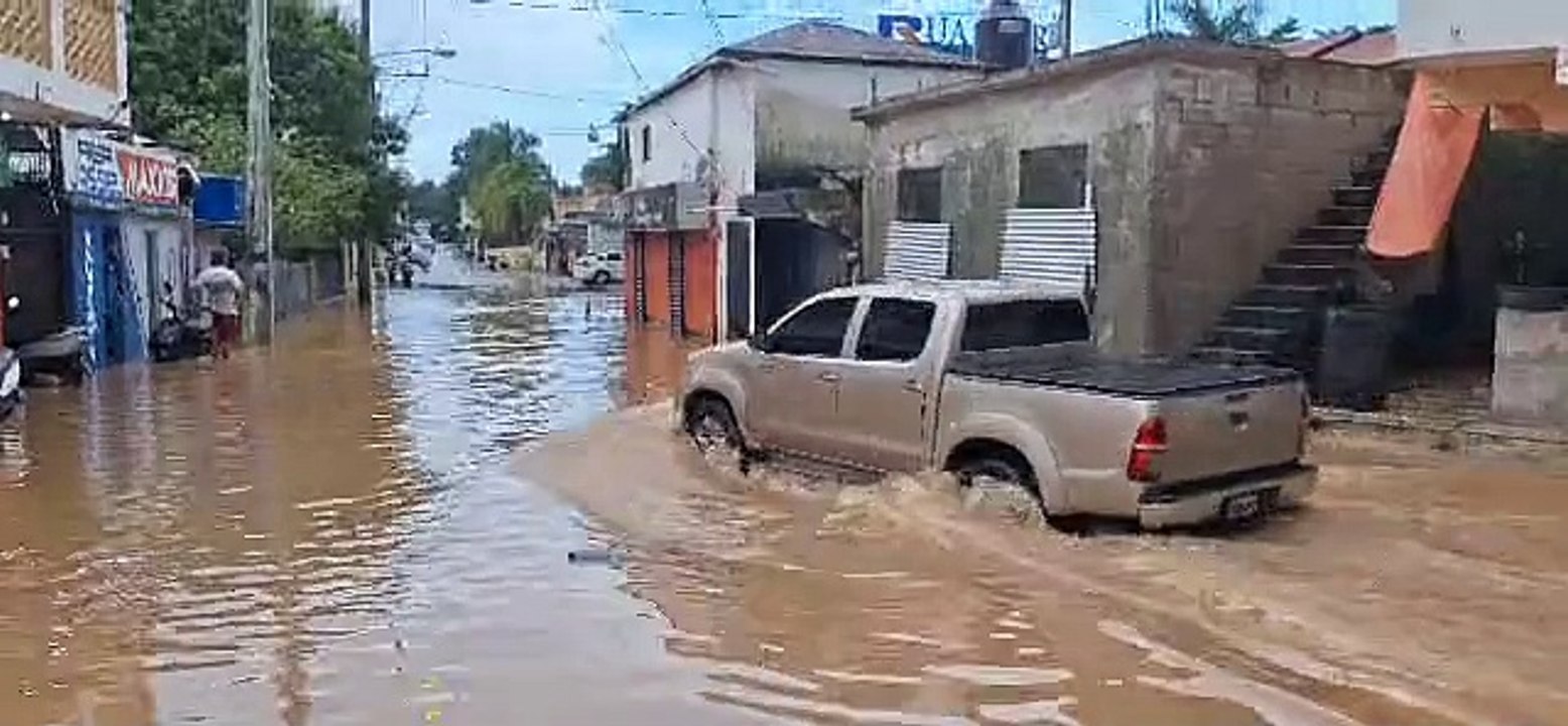 Siguen los aguaceros afectando el municipio de Río San Juan