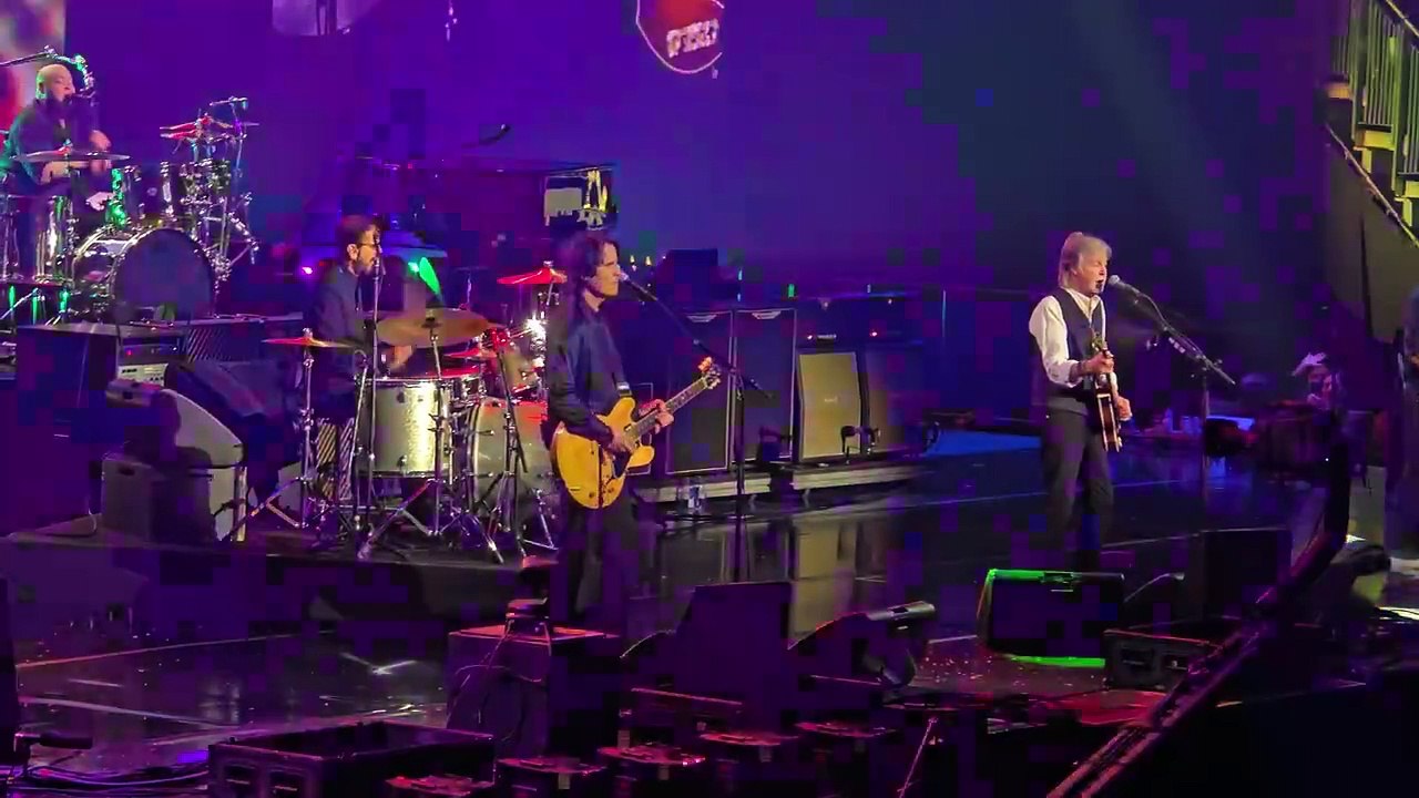 Paul McCartney con Ringo Starr - Sgt. Peppers and Helter Skelter