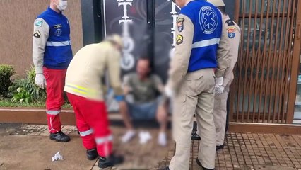 Morador de rua é atacado com tesoura no Centro após negar cigarros 