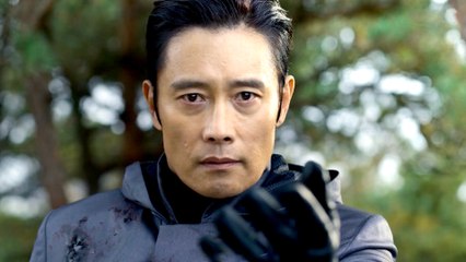 Unveiling the Secrets of the Front Man in Netflix’s Squid Game 🎮