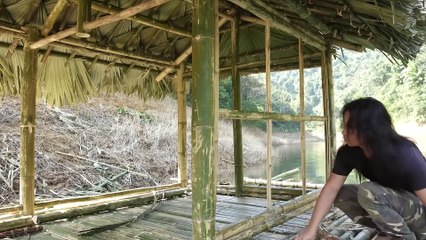 Construa um abrigo Sobrevivência no Rio (início ao fim), pesca relaxante, pesque e cozinhe-part3