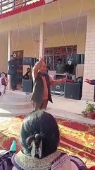 Dada dancing in swing