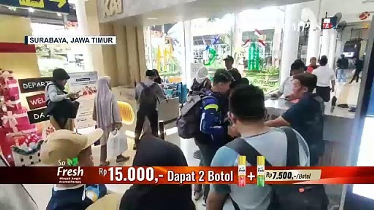 Jelang Libur Nataru, Stasiun Gubeng Padat Penumpang