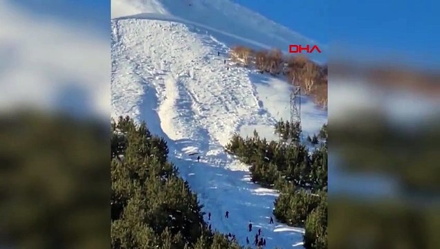 Erzurum'da Palandöken Dağı'nda antrenman yapan sporcuların üzerine çığ düştü