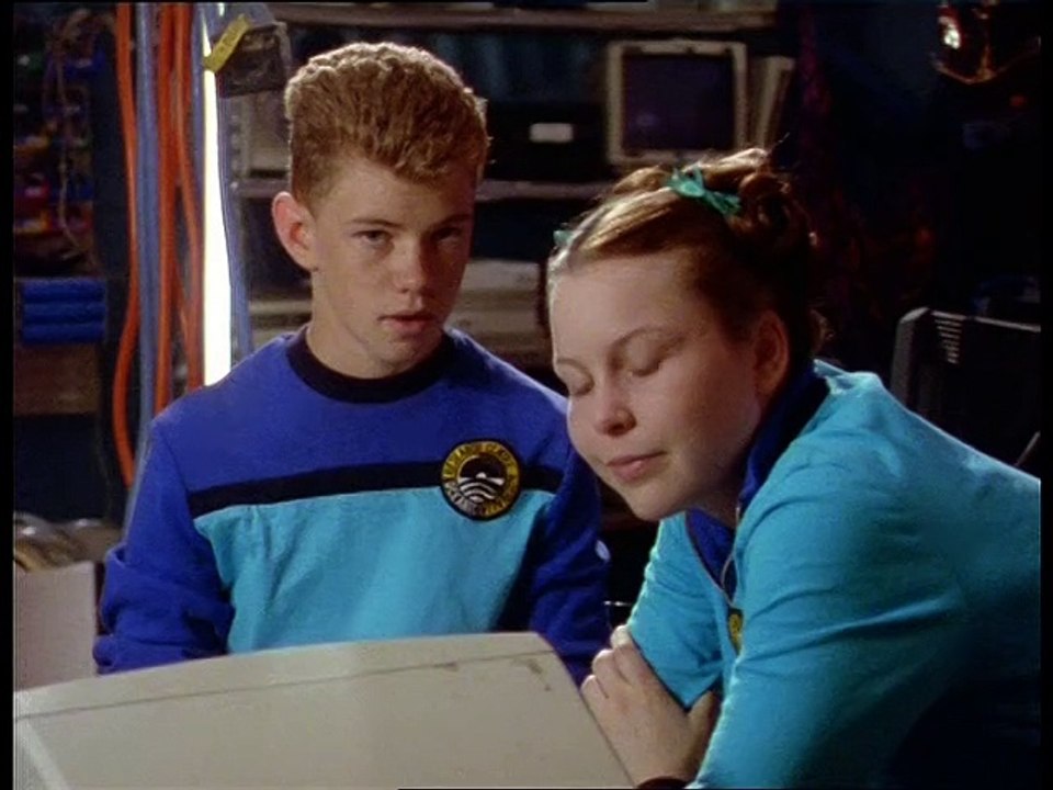 Océane (Ocean Girl) (1994) - Saison 4 - Épisode 2 - Voyage en Égypte (Français VF)