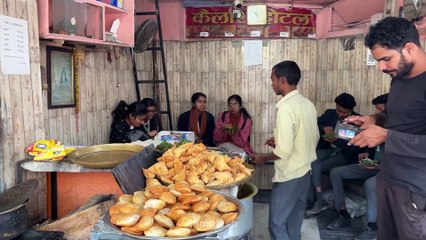 Most Popular Breakfast Of Ranchi । Samosa, Dhuska, Kachori Price ₹ 10/- Only । Indian Street Food