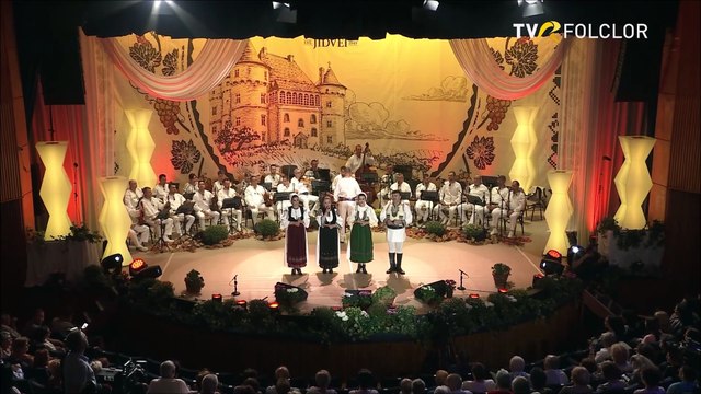 Solisti ai ansamblului „Jidvei Romania” - Cantece patriotice (Strugurele de aur - TVR FOLCLOR - 13.12.2024)