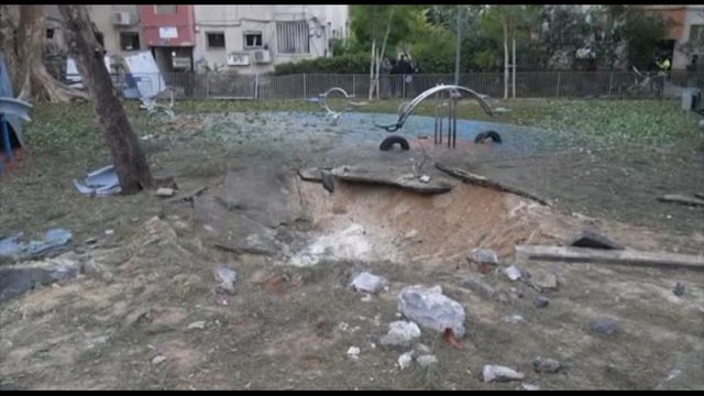 Tel Aviv colpita da un proiettile sparato dallo Yemen