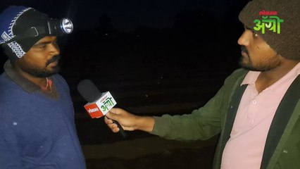 शेतीसाठी मध्यरात्री वीज, महिला शेतकरी जंगली प्राण्यांच्या भितीने शेतात! मराठवाड्यातील शेतकऱ्यांची व्यथा