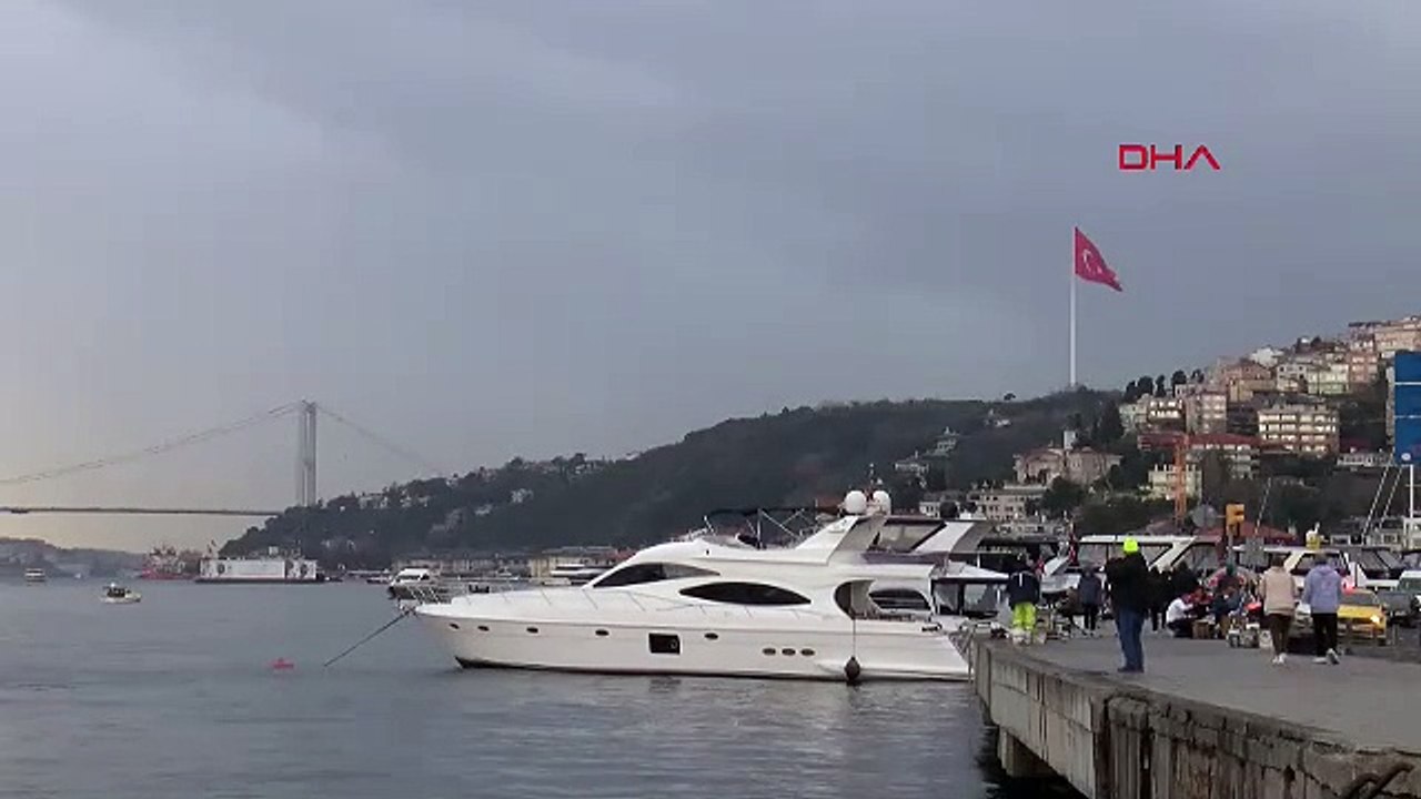 İstanbul- İstanbul Boğazı’nda kartpostallık görüntü