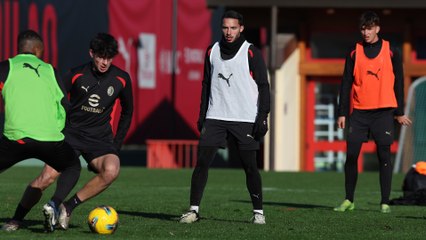 Milanello: l'allenamento di Bennacer