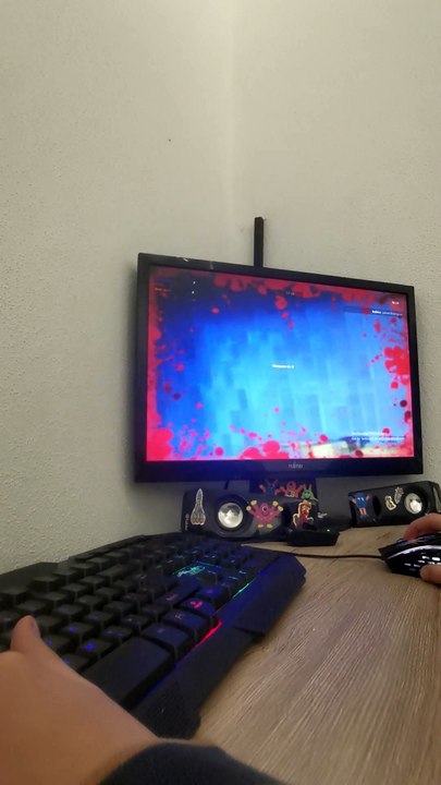 I played pixel warfare full Version