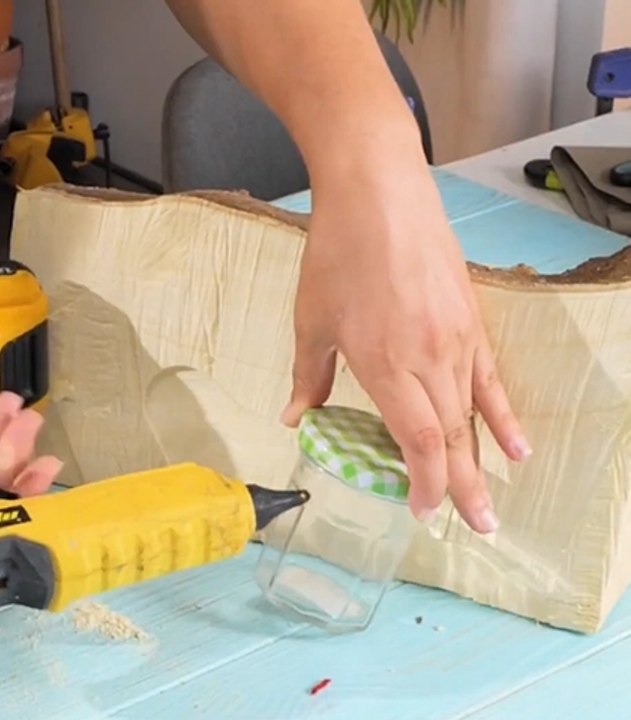 DIY kitchen organizers to help you getting done with kitchen routine faster!