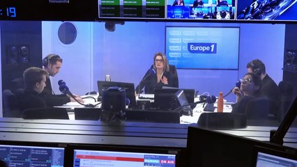 «C'est la moindre des choses» : après le passage du cyclone à Mayotte, la solidarité s’organise