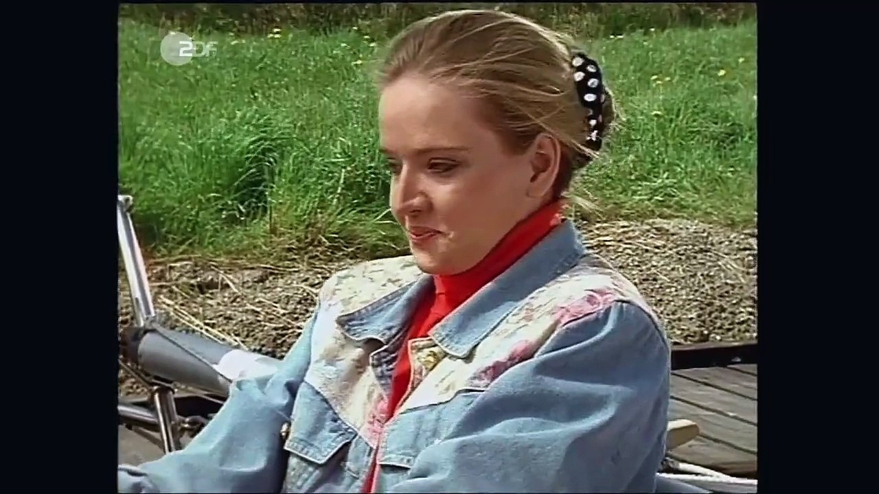 S05E03 - Zum Wohl, Herr Pfarrer