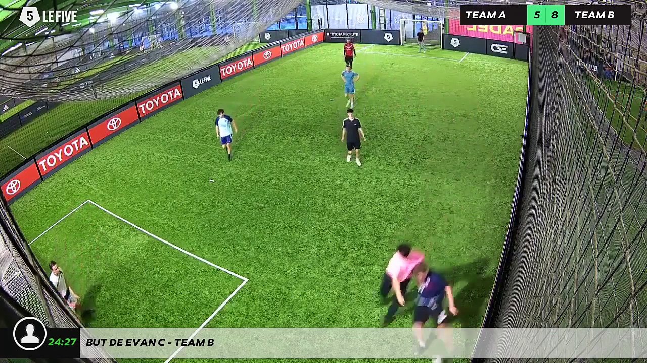 But de Evan C - Team B