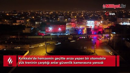 Hemzemin geçitte faciadan dönüldü: Trenin otomobile çarptığı an kamerada