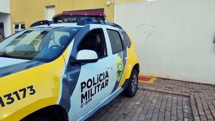 Homem é preso ao tentar forçar relação sexual com a própria irmã e ainda agredi-la com pau