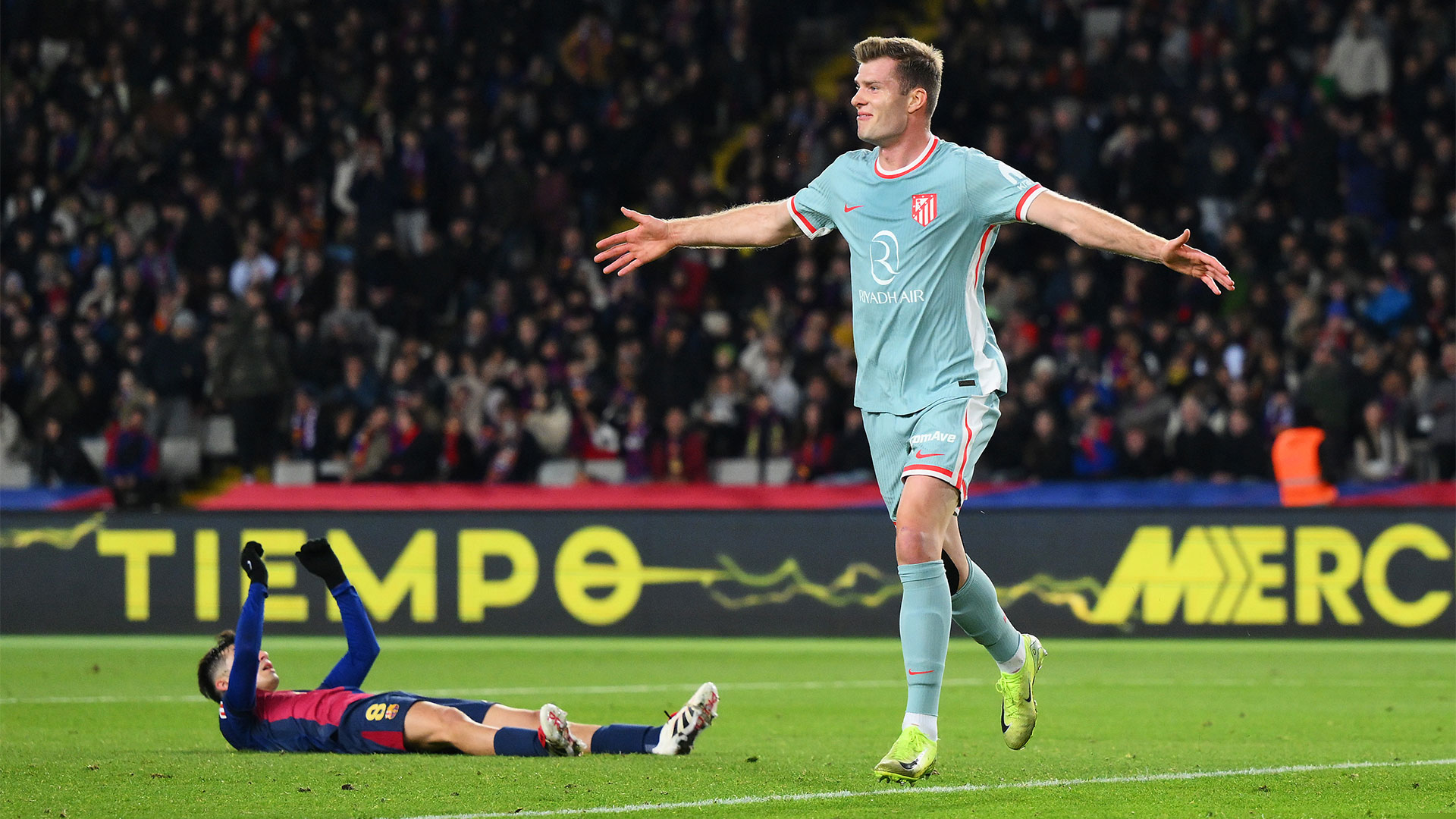 Barcelona v Atletico Madrid