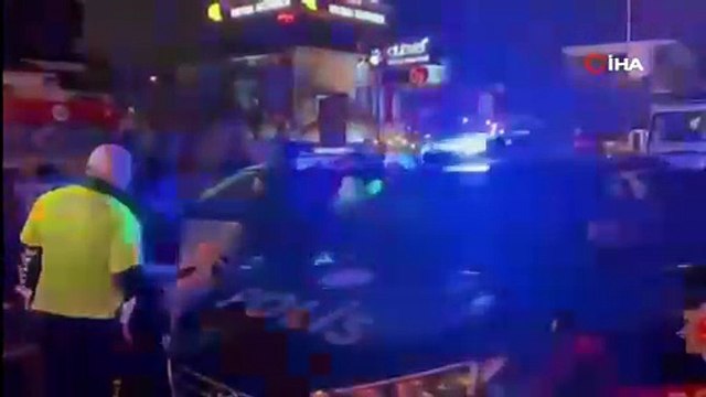 Alkollü sürücü polis arabasına çarptı kendini haklı gördü