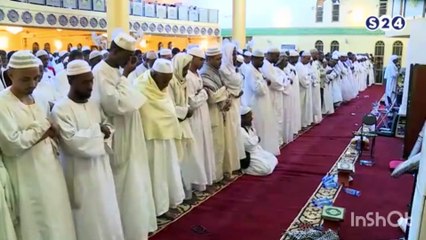 يَا أَيُّهَا الَّذِينَ آمَنُوا لَا تَتَّخِذُوا عَدُوِّي وَعَدُوَّكُمْ أَوْلِيَاءَ تُلْقُونَ إِلَيْهِم بِالْمَوَدَّةِ