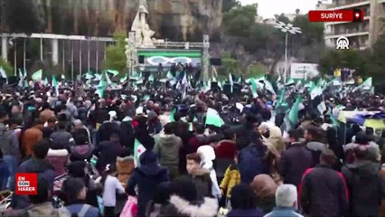 Halep'te binlerce kişi, Syria Relief'in düzenlediği konsere katıldı