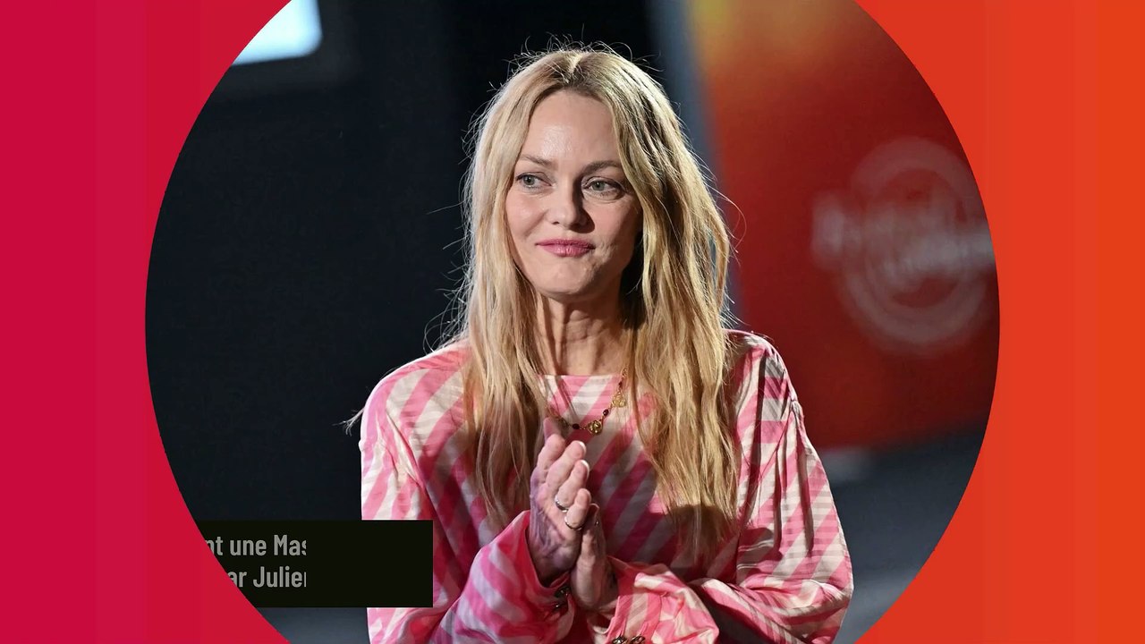 "Je suis repartie en pleurant" : Vanessa Paradis et son moment éprouvant, seule à Los Angeles