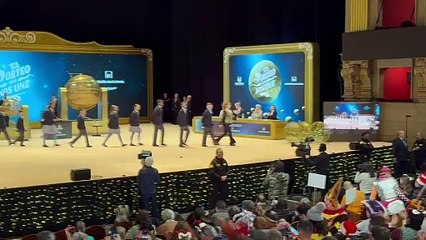 La salida de los niños de San Ildefonso