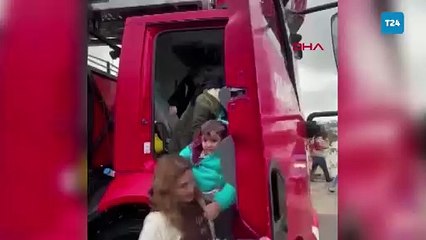 Antalya'da sağanak; vatandaşlar yollarda mahsur kaldı, antik kenti su bastı