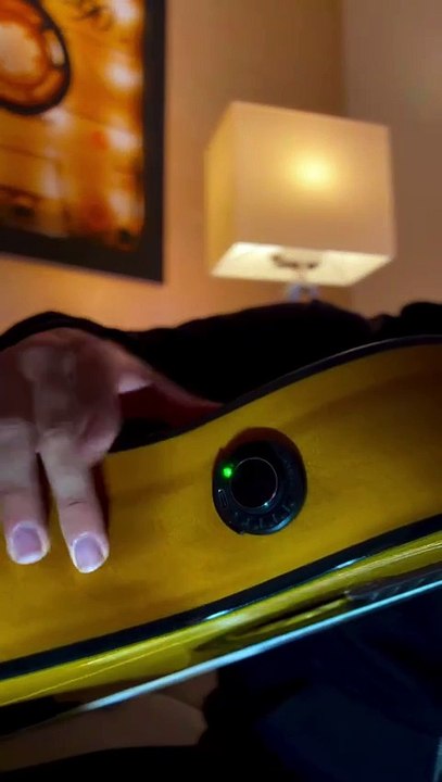 How to play Spanish guitar hisoka theme strumming pattern with OS1