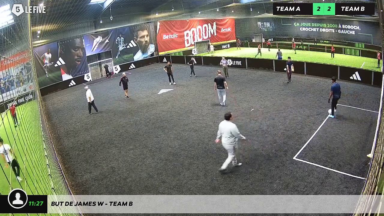 But de James W - Team B