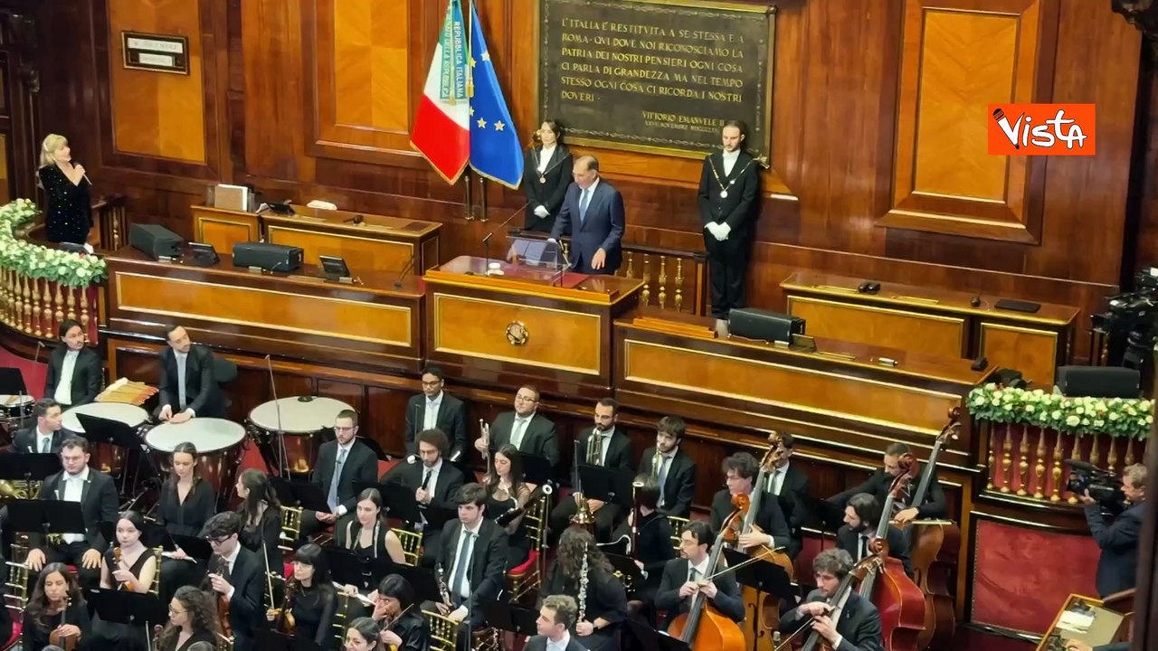 Il saluto di La Russa al Concerto in Senato: Natale porti speranza a chi ? sotto la guerra