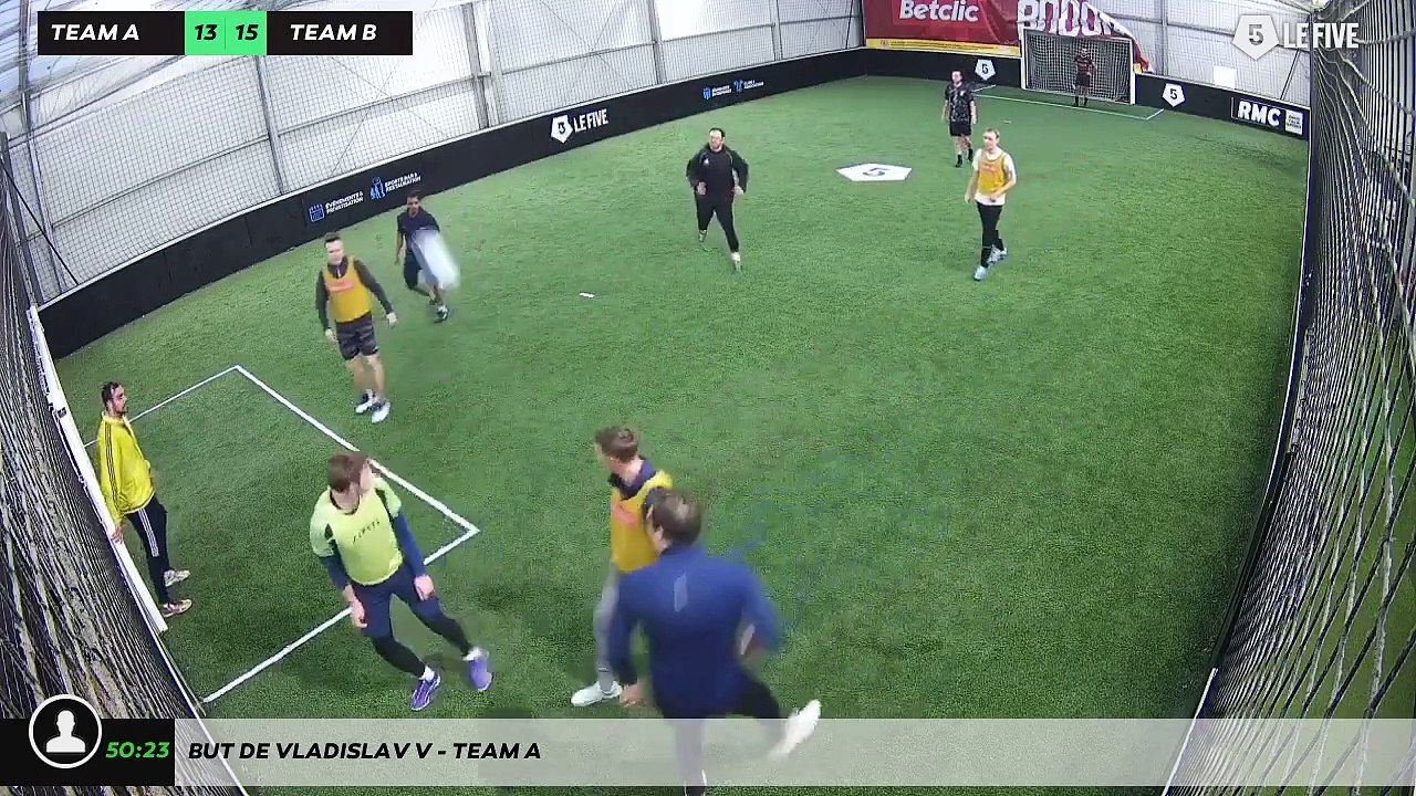 But de Vladislav V - Team A