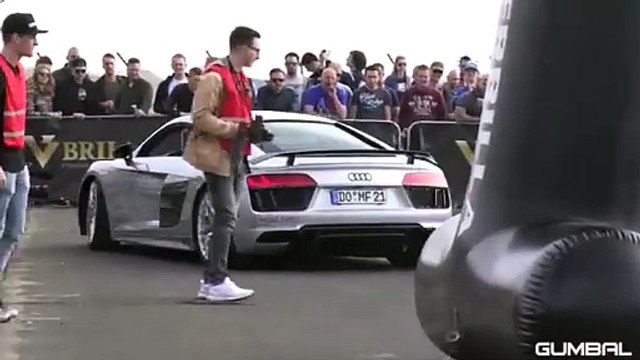 Audi R8 V10 Plus vs Lamborghini Aventador S DRAG RACE