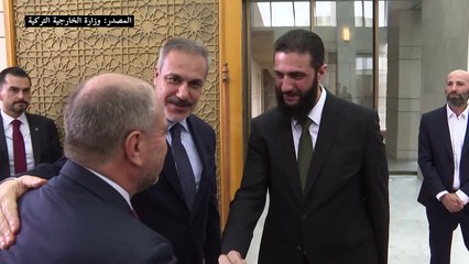 وزير الخارجية التركي التقى قائد الإدارة السورية الجديدة في دمشق