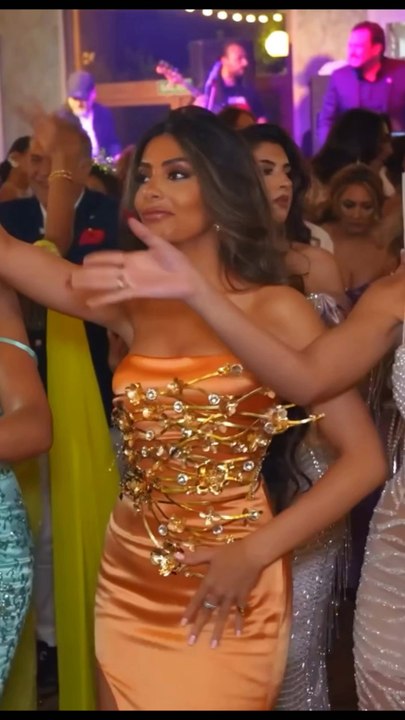 Gitana bailando boda gitana