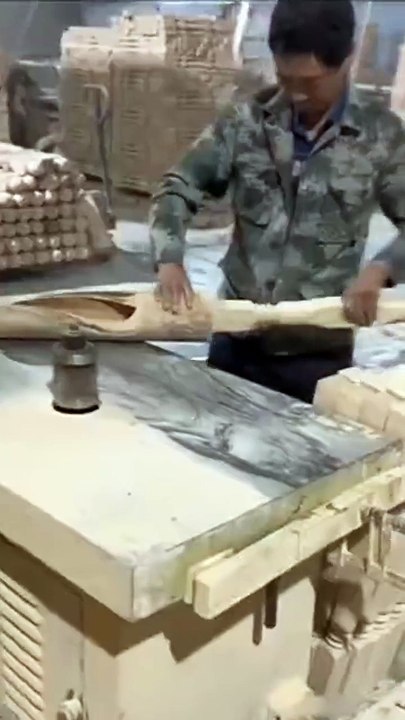 Voilà comment sont faites les rampes de balustrade en spirale