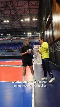 J’APPRENDS À FAIRE UNE ROUCOULETTE AVEC @mariolopez_3 DU @uschb #handball #handballplayer #creteil #lnh