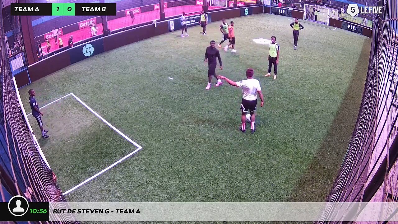 But de Steven G - Team A