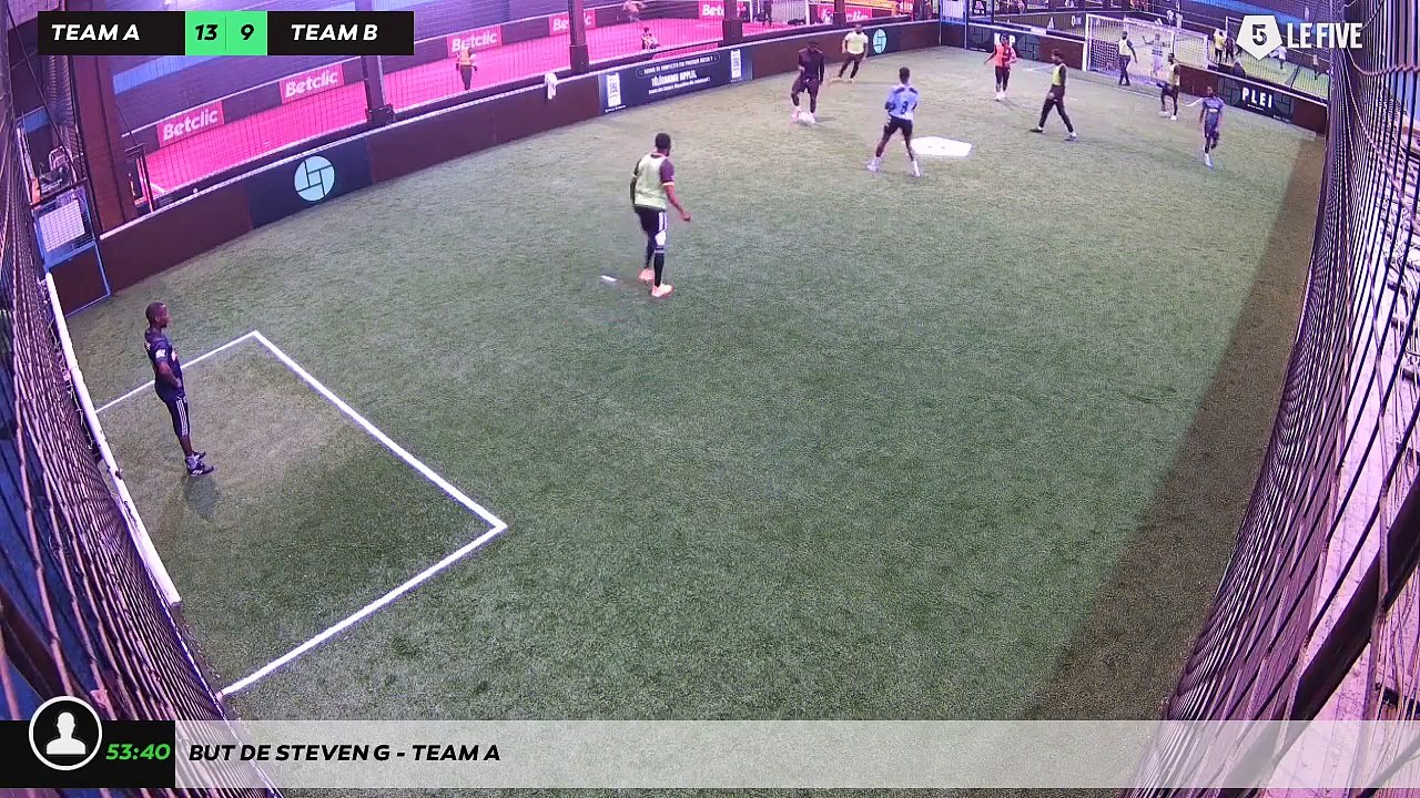 But de Steven G - Team A