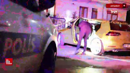 Bursa'da hapşıran sürücü direksiyon hakimiyetini kaybederek duvara çarptı